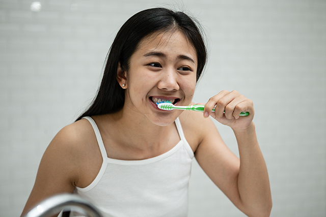 can you remove tartar at home